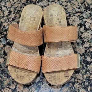 Vionic Brown Textured Slide Sandals